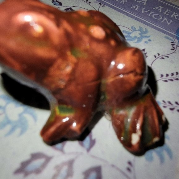 Vintage Miniature Ceramic Frog Figurine - Picture 3 of 10